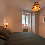 Appartement Lumineux 3 Pieces Pres Des Halles Et De La Plage, Wifi, Clim, Parkings Proches - Fr-1-239-910