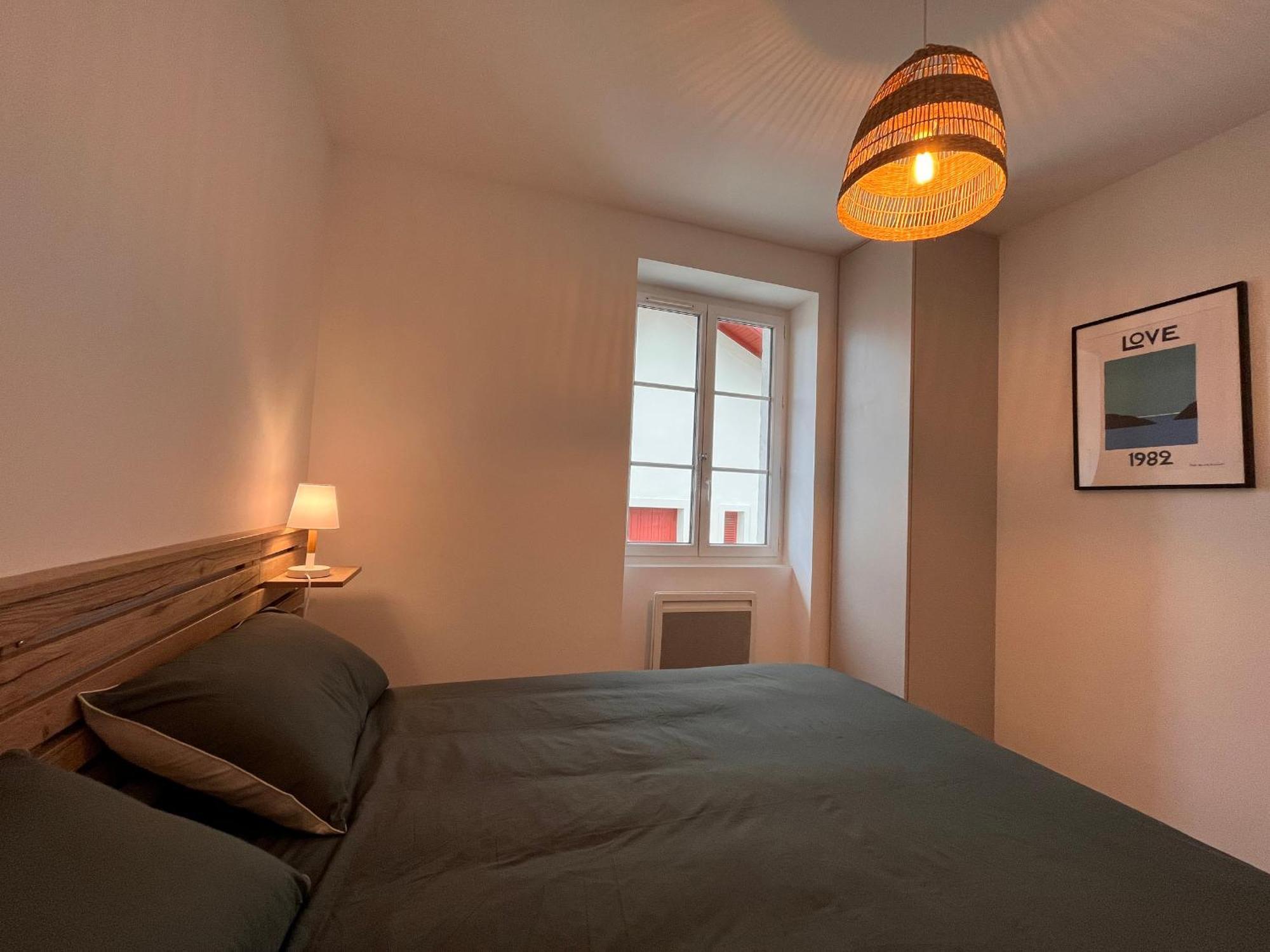 Lumineux 3 Pieces Pres Des Halles Et De La Plage, Wifi, Clim, Parkings Proches - Fr-1-239-910 Apartment