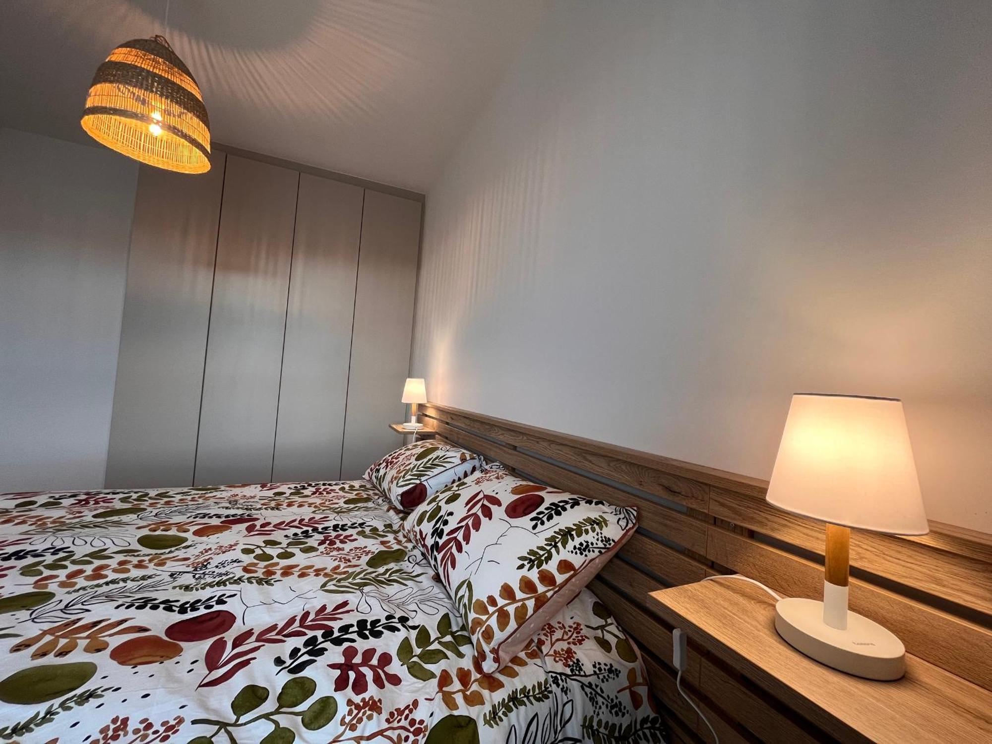 Apartment Lumineux 3 Pieces Pres Des Halles Et De La Plage, Wifi, Clim, Parkings Proches - Fr-1-239-910 Saint-Jean-de-Luz