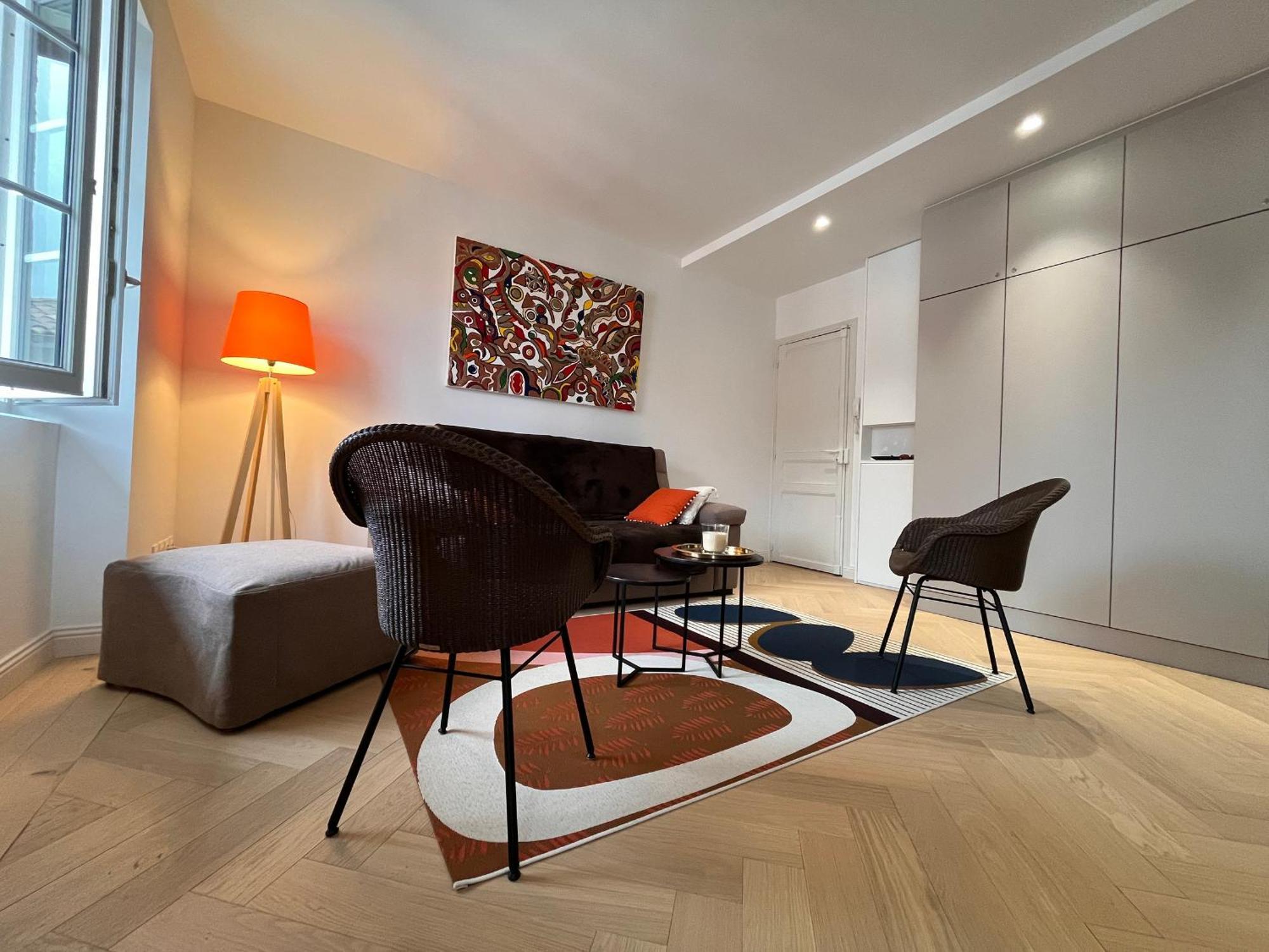Lumineux 3 Pieces Pres Des Halles Et De La Plage, Wifi, Clim, Parkings Proches - Fr-1-239-910 Apartment